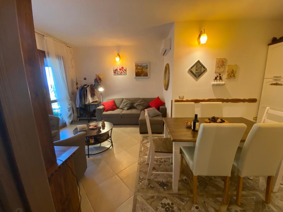 Residenza I Ginepri Villa ดอมุสเดมาเรีย ภายนอก รูปภาพ
