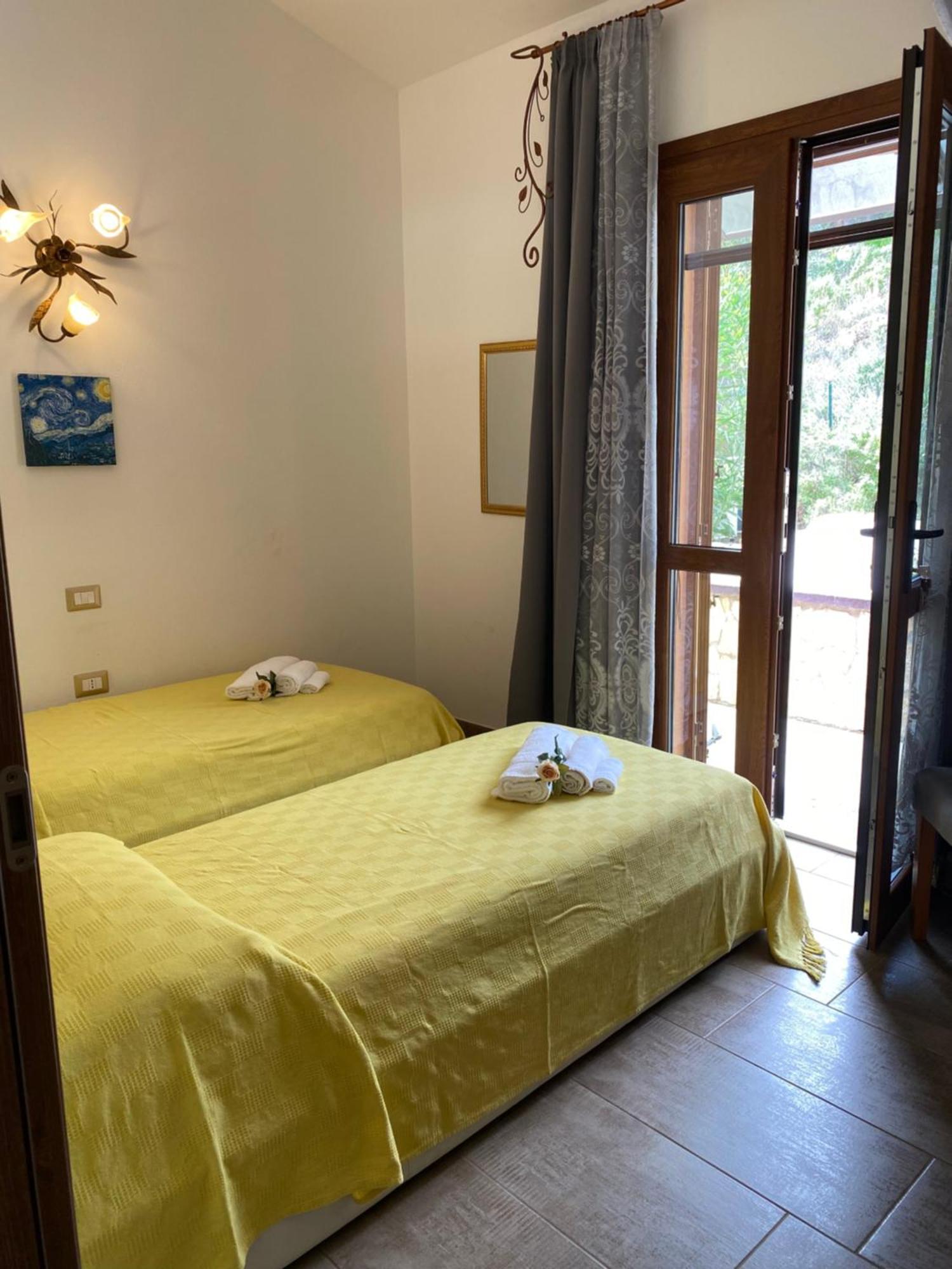 Residenza I Ginepri Villa ดอมุสเดมาเรีย ภายนอก รูปภาพ
